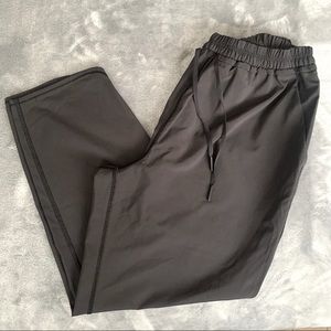 RARE* Lululemon Super Cropped Trousers
